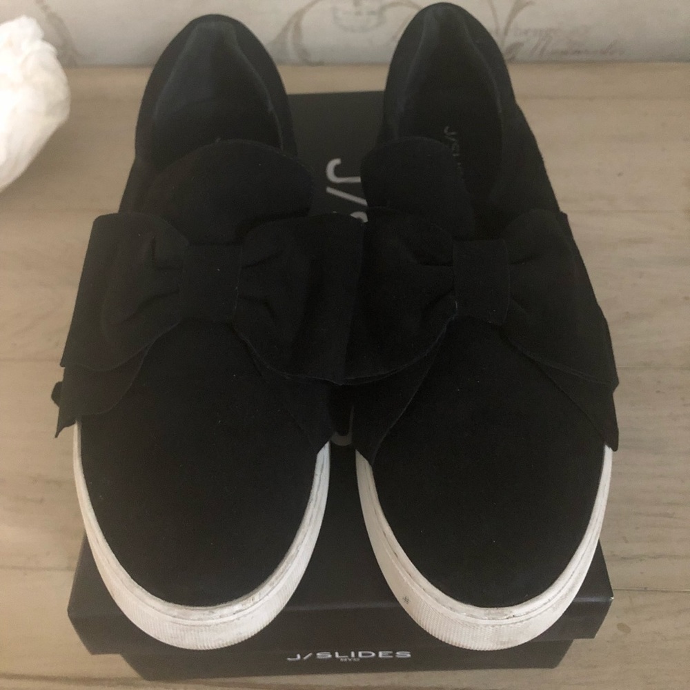 J/Slides BEAUTY in black suede